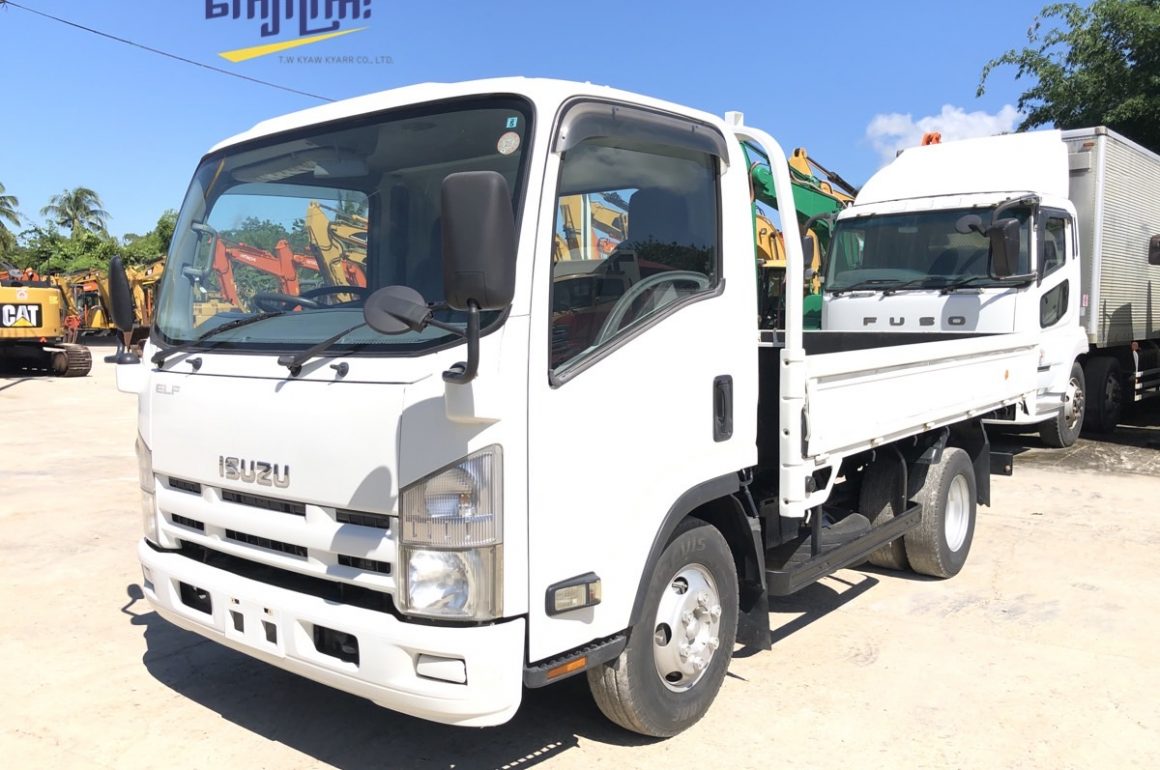 ISUZU  ELF  12 ’  Truck  (mt 0064)