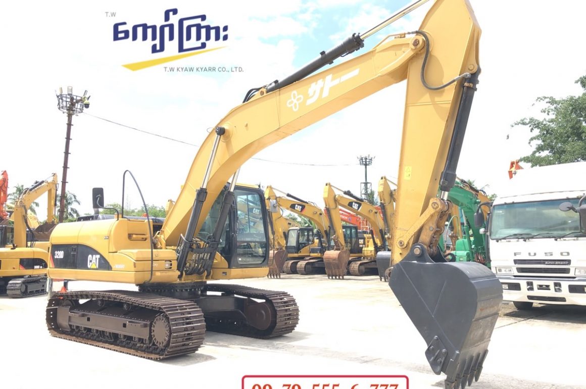 CAT   320D   (mt 0118)