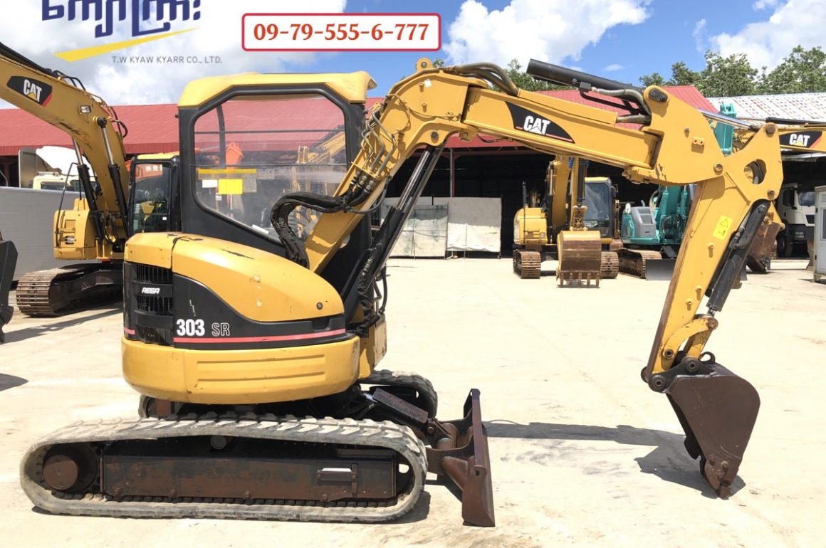 CAT  303CSR    (mt 0134)