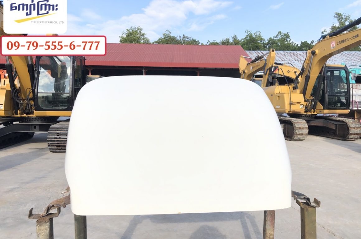 CANTER FG 5* Truck Wind Reflector (mt 0153)