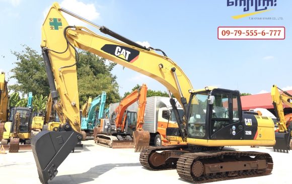 CAT 320D   (mt 0161)