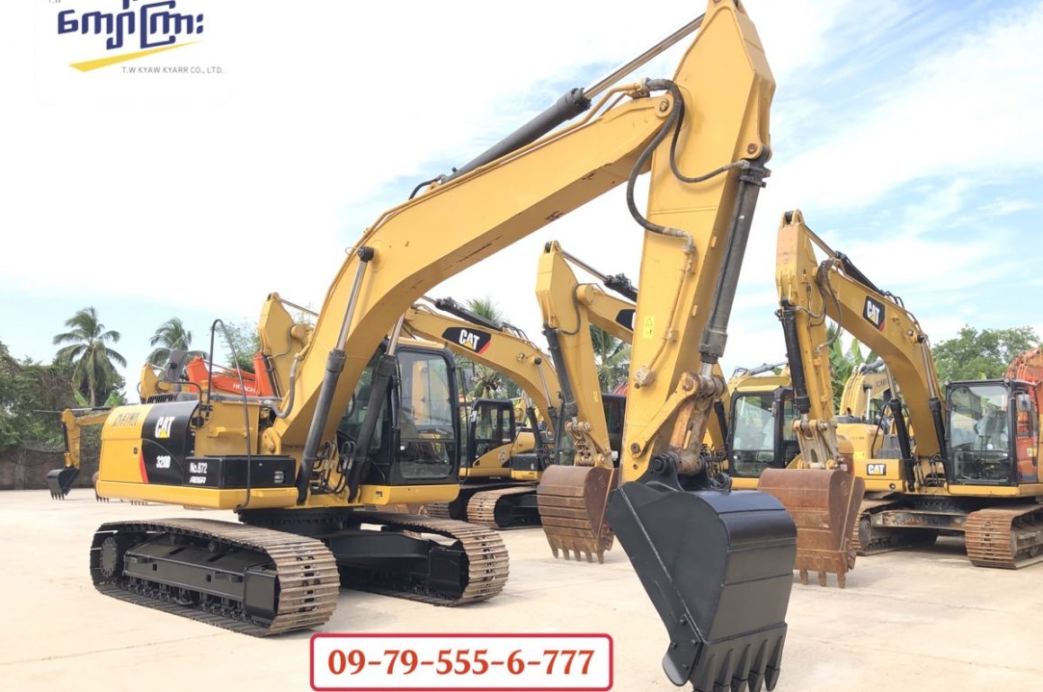 CAT 320D   (mt 0206)