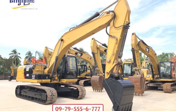 CAT 320D   (mt 0206)