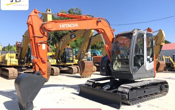 HITACHI - Myan Truck - Construction Machinery Trading Company