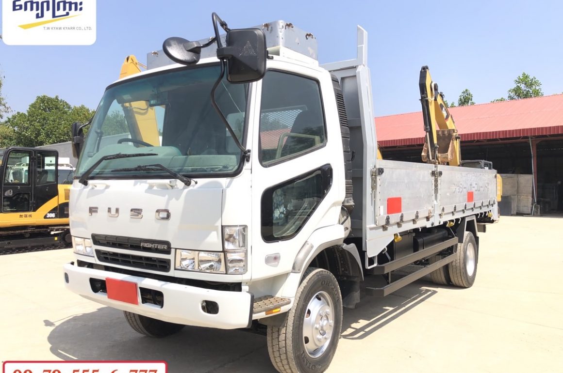 MITSUBISHI FUSO FIGHTER TRUCK (mt 0212)