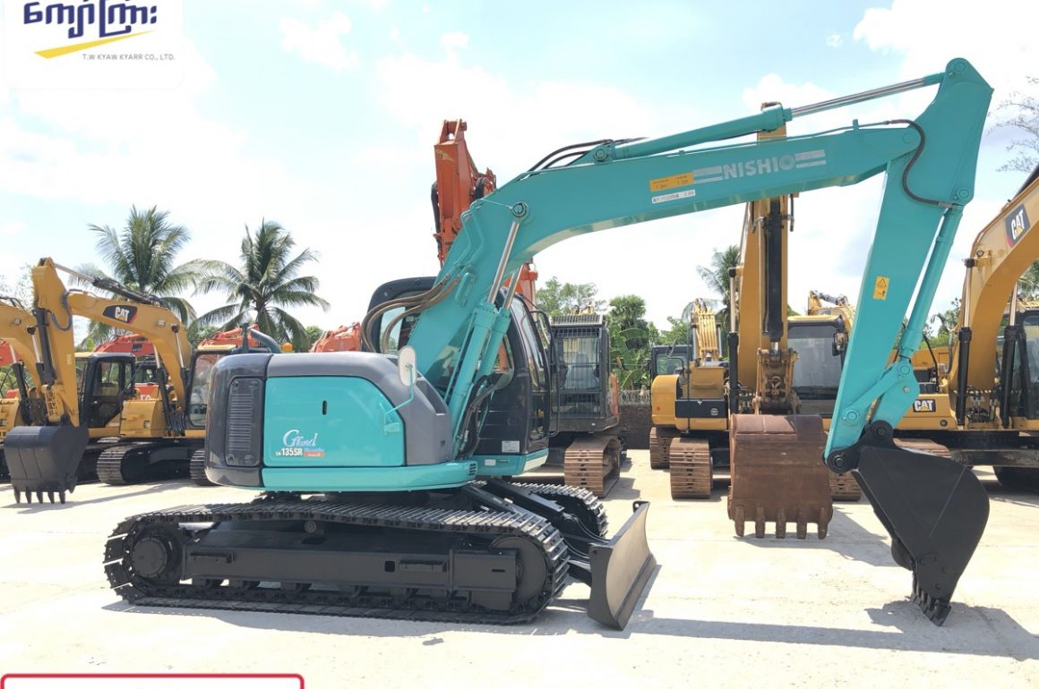 KOBELCO  SK135SR   (mt 0217)